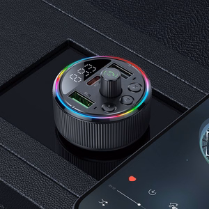 HOCO auto FM raidītājs Bluetooth 2 x USB A + Type-C PD QC3.0 30W E82 melns