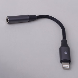 Forever аудио адаптер AJL-01 jack 3,5 mm - Lightning черный