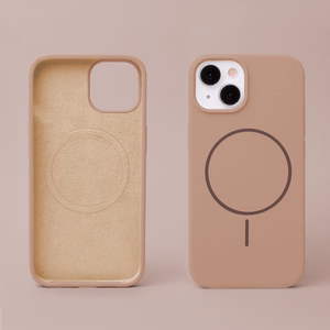 Silicone Thin Mag case for iPhone 17 Pro Max 6,9" brown