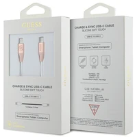 Guess Ebossed Logo USB-C / USB-C kabelis 1,5 m ar ātru uzlādi - rozā krāsā