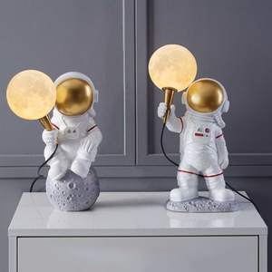Mēness galda lampa ASTRONAUTS stāvošs Art Deco (modelis 1) AMTL