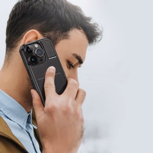 Чехол Dux Ducis "Rafi Mag" для Apple iPhone 15 Pro Max чёрный