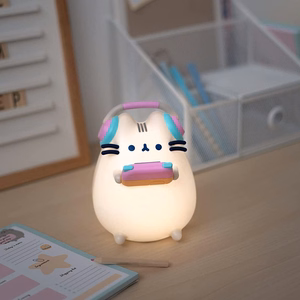 Pusheen lampa, 16 cm