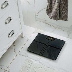 Bathroom scale ADLER AD 8194s STRIPES rechargeable USB-C Black