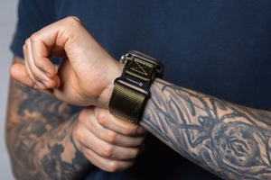 FORCELL F-DESIGN FA05 neilona siksniņa APPLE pulkstenim 42 / 44 / 45 / 49 mm zaļa