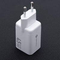 FORCELL F-ENERGY Mini GaN III VT-36B ceļojumu lādētājs ar 2 x Type C pieslēgvietām, PD QC4.0 45W balts