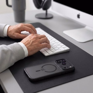 Tech-Protect MagPeak MagSafe CC maciņš, paredzēts iPhone 18 Pro / 17 Pro, matēti melns