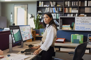 HP Series 7 Pro 24 collu WUXGA USB-C monitors - 724pu
