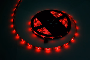 Rebel RGB LED lente, 5 m, 150× 5050 SMD, ūdensizturīga, balta PCB