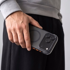Tech-Protect MagAir MagSafe CC vāciņš modelim iPhone 18 Pro / 17 Pro – matēti melns