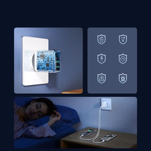 Joyroom JR-TCF12 Divu portu (2C) 20W strāvas lādētājs (balts)