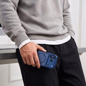 Tech-Protect Magmat MagSafe CC maciņš iPhone 18 Pro / 17 Pro, matēts tumši zils