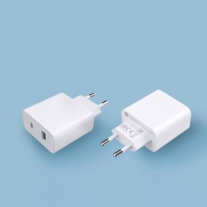 Xiaomi ceļojumu lādētājs Combo ātrais lādētājs USB-A / USB-C 33W PD balts (BHR4996GL)