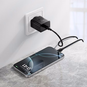 Telefona lādētājs Hoco USB C QC PD 45W N77 melns