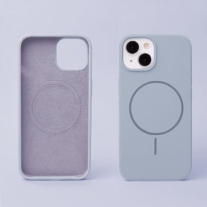 Silicone Thin Mag case for iPhone 17 6,3" light blue