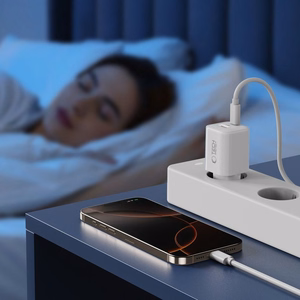 Tech-Protect NCM33W 2 portu PD33W/QC3.0 sienas lādētājs - balts