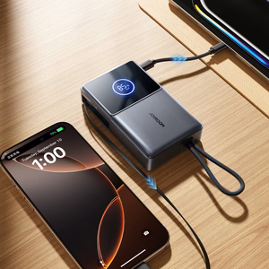 Joyroom JR-PR1 10000mAh 22.5W portatīvais lādētājs ar iebūvētu izvelkamu USB-C kabeli - melna