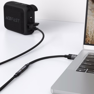 Acefast J13 USB-A uz 3.5mm mini jack adapteris - melns