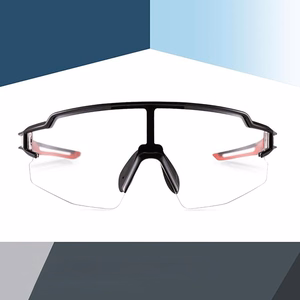 Rockbros 10173 fotohromās UV400 riteņbraukšanas brilles - melnas un sarkanas