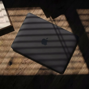 Tech-Protect Softshell maciņš priekš MacBook Neo 13" 2026 - matēti melns
