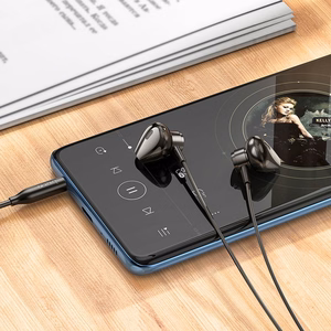 HOCO vadu austiņas Jack 3,5 mm ar mikrofonu M125 melnas