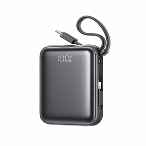 Joyroom JR-PBF27 10000mAh 22.5W внешний аккумулятор со встроенными кабелями USB-C и Lightning - Чёрный