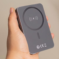 Forever bezvadu barošanas banka MATB-200 20W PD 5000 mAh magnētiska melna