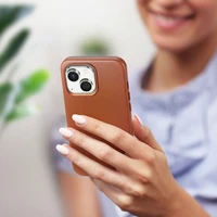 Dux Ducis Naples iPhone 14 magnētiskais ādas apvalks MagSafe brūns