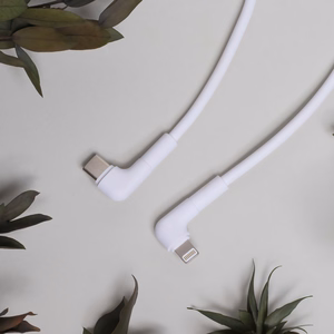 Maxlife MXUC-09 angle cable USB-C - Lightning 1,0 m 27W white