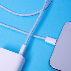 Maxlife MXUC-06 kabelis USB-C - USB-C 1,0 m 20W zils neilons