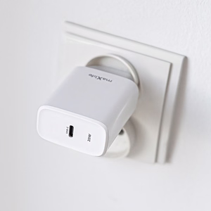 Maxlife MXTC-10-20C PD QC lādētājs 1x USB-C 20W balts