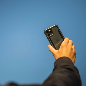 Raptic X-Doria Shield viedtālruņa apvalks iPhone 14 Pro ar bruņotu melnu pārklājumu