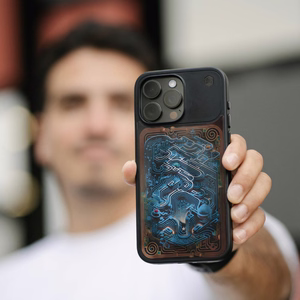 STM Reveal Warm MagSafe vāciņš ierīcei iPhone 15 Pro Max, “Black Realm” krāsā
