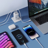BWOO CDA147PD sienas lādētājs 65W 2x USB-C pieslēgvieta + USB-A, balts