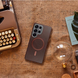 GENTLEMAN MAG COVER Viedtālruņa apvalks saderīgs ar MagSafe SAMSUNG A07 brūns