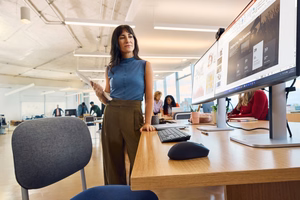 HP 700 uzlādējama bezvadu pele