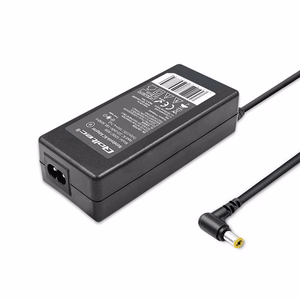 Qoltec 50087 barošanas adapteris Acer | 90 W | 19 V | 4,74 A | 5,5*1,7 | +barošanas kabelis