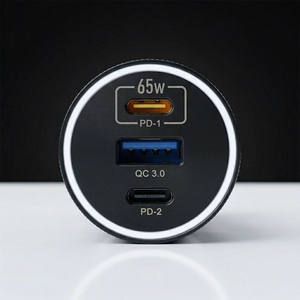 Blavec Auto lādētājs BS-06D-C Trip - USB + 2xType C - QC 3.0 18W PD 65W ar Type C to Type C (CCBS06DCQ-U2CB) melns