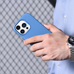 iCarer Litchi Premium ādas viedtālruņa apvalks iPhone 14 Pro Max Magnētiskais ādas apvalks ar MagSafe Gaiši zils (WMI14220712-LB)