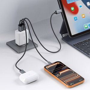 Tech-Protect NCA65W-GAN 3 portu 65 W sienas lādētājs - balts