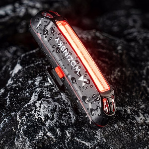 Wozinsky WSBLB2 priekšējā (400 lm) un aizmugurējā USB-C velosipēda luktura komplekts – melns
