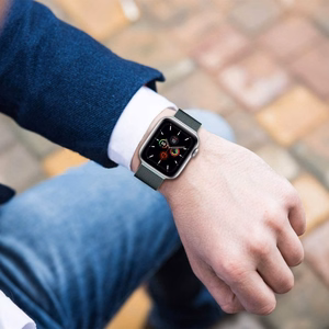TECH-PROTECT MILANESEBAND APPLE WATCH 4 / 5 / 6 / 7 / 8 / 9 / SE (38 / 40 / 41 MM) СЕРЕБРИСТЫЙ