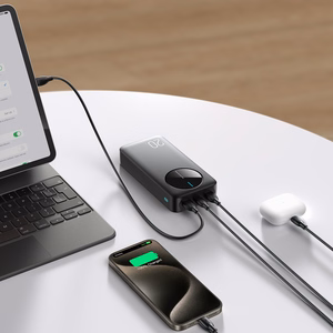 Portatīvais lādētājs Joyroom JR-PBF14 2.4A LED 20000mAh (melns)