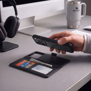 Tech-Protect Wallet MagSafe maciņš, paredzēts iPhone 17 Pro / 18 Pro, matēti melns