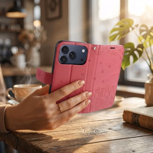 MEZZO Book Maciņš IPHONE 17 PRO MAX kaķi sarkans