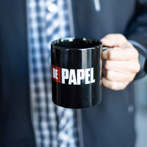 La Casa De Papel Logo keramikas krūze dāvanu kastē, 330 ml