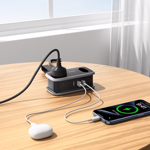 Orico AP3 65W GaN 6in1 strāvas sadalītājs 2x AC + 2x USB-A + 2x USB-C - melns