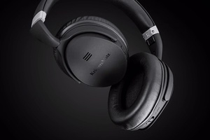 Kruger&Matz F7A Lite bezvadu virsauss austiņas ar ANC