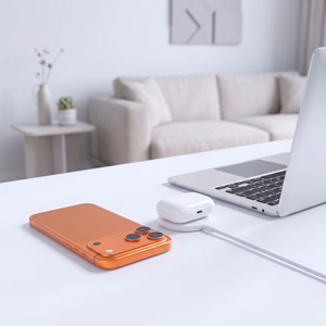 Tech-Protect A54 MagSafe Qi2.2 25 W bezvadu lādētājs – balts