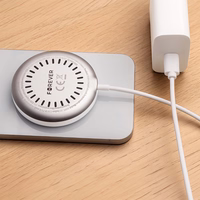 Forever MAWC-300 magnētiskais bezvadu lādētājs Qi2 15W sudraba krāsā